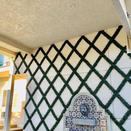 Hotel Villa Serena El Cajon Dış mekan fotoğraf