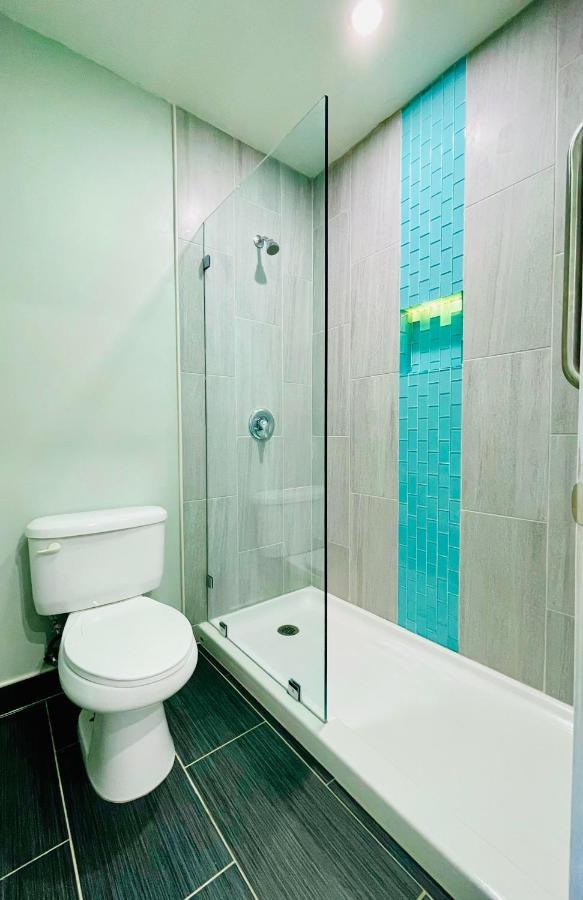 Hotel Villa Serena El Cajon Dış mekan fotoğraf