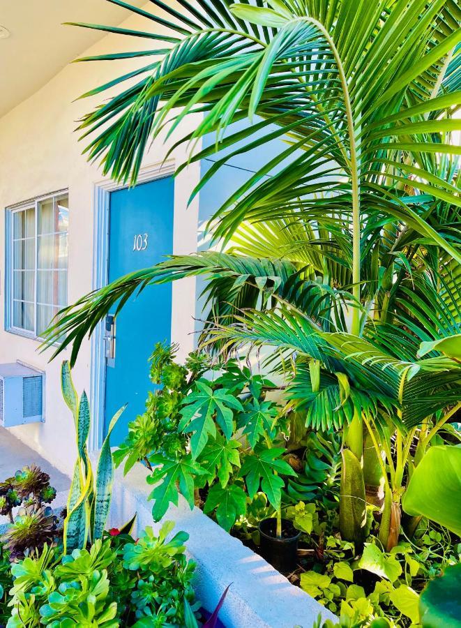 Hotel Villa Serena El Cajon Dış mekan fotoğraf