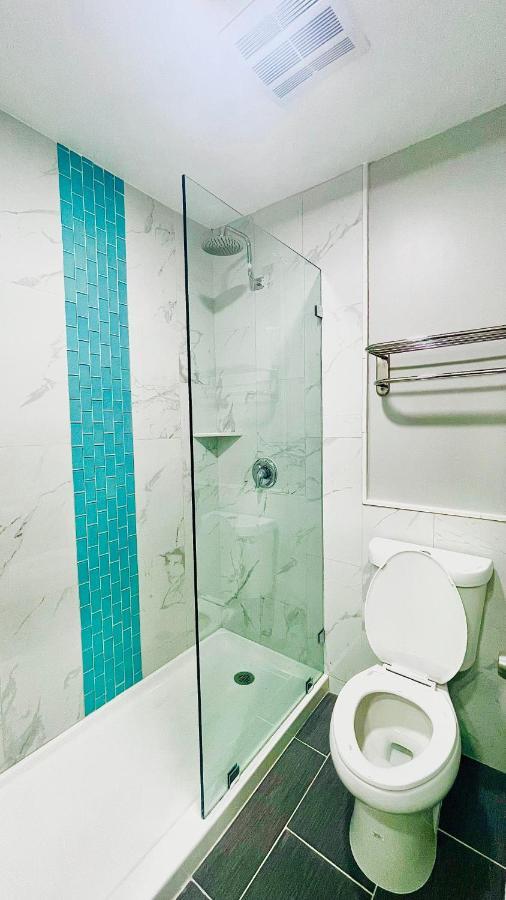 Hotel Villa Serena El Cajon Dış mekan fotoğraf