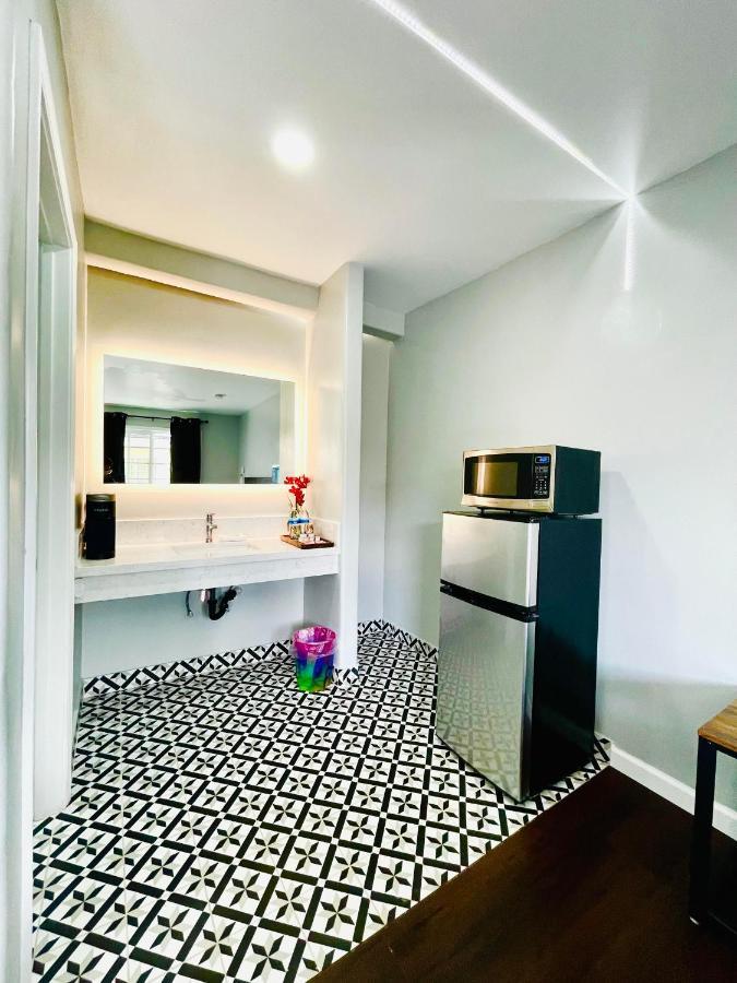 Hotel Villa Serena El Cajon Dış mekan fotoğraf